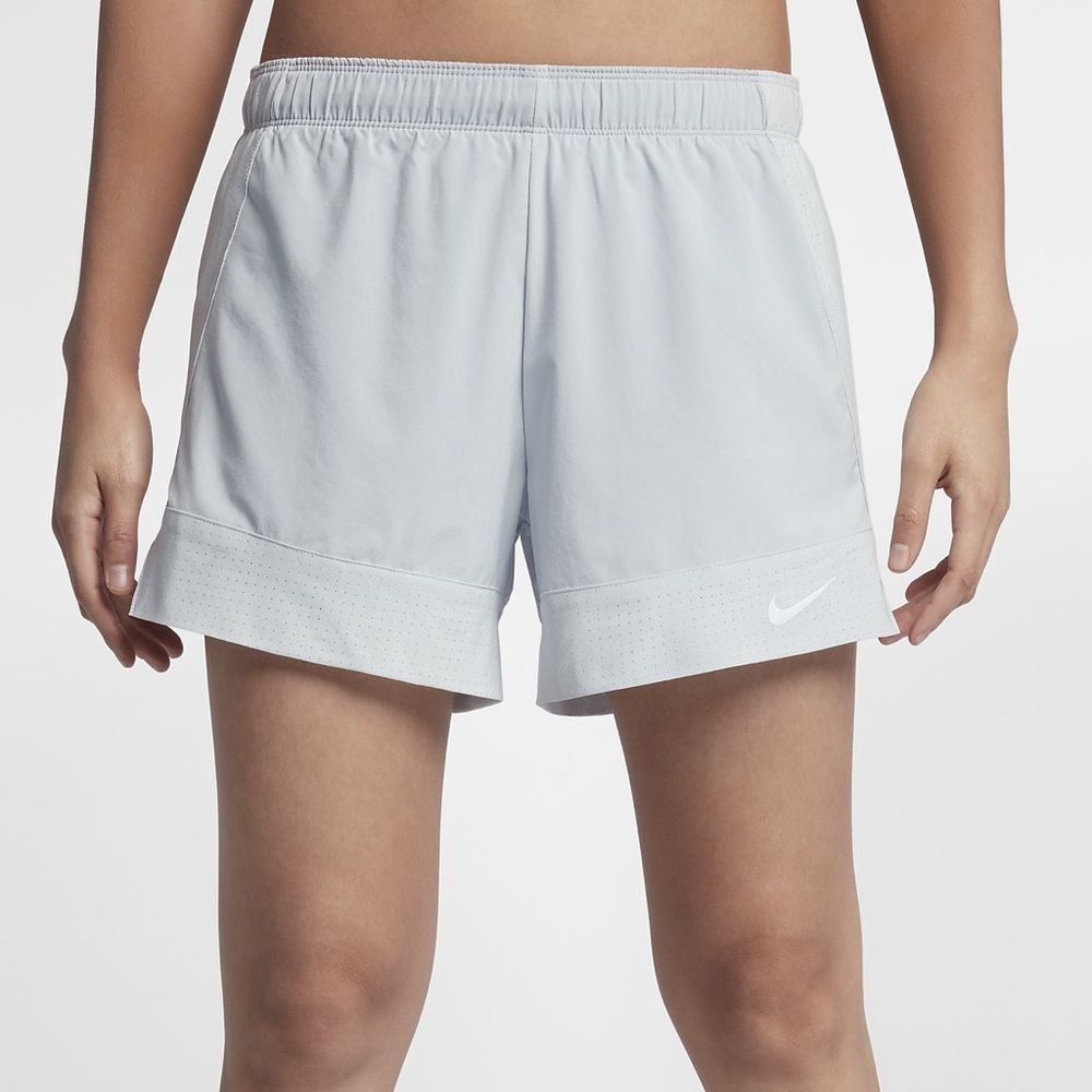 ISO: LOOKING FOR THESE 2 styles